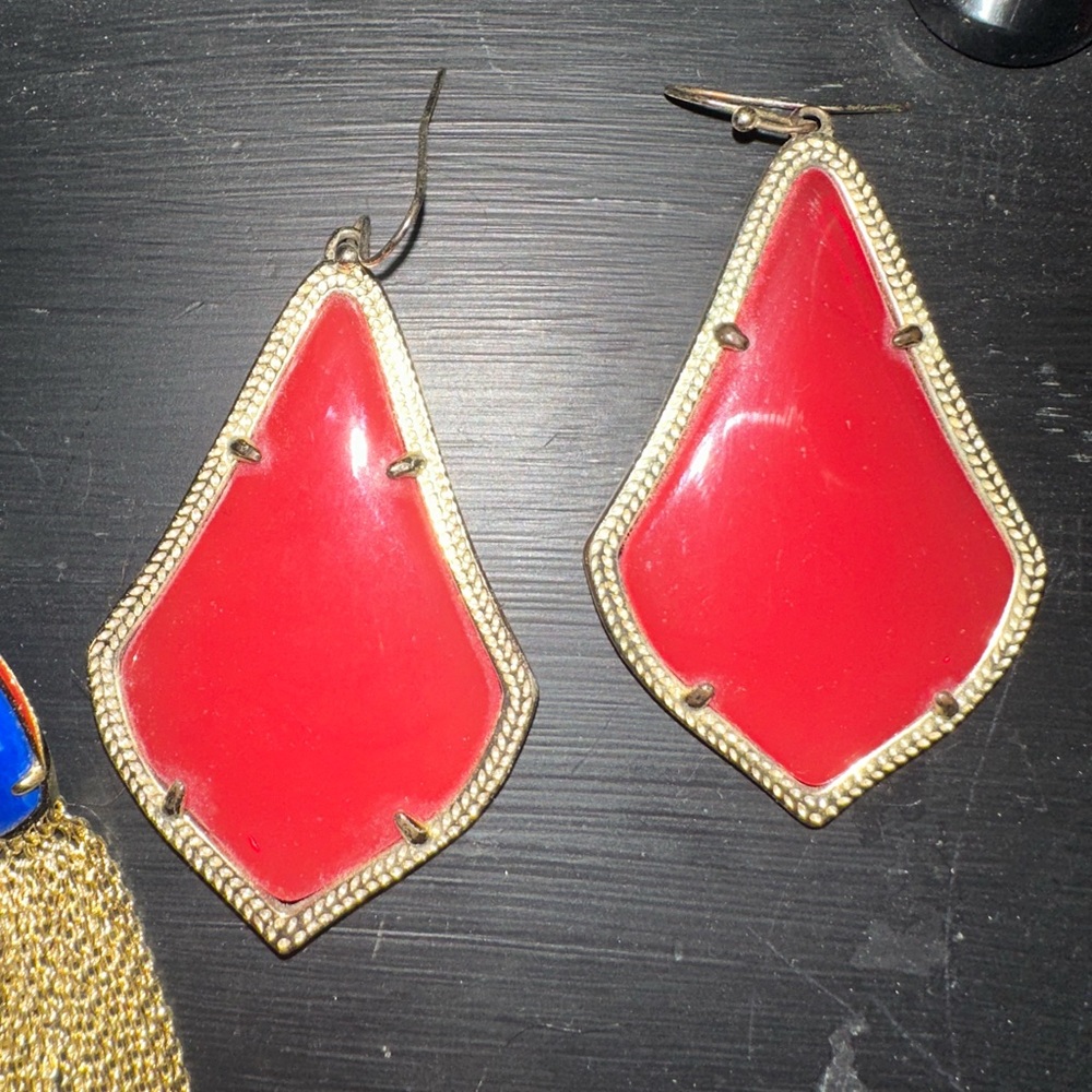 Kendra Scott earrings